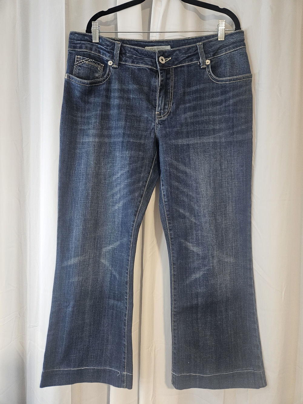 🌟 Like New Stetson Boot Cut Flare Jeans – Size 16 🌟